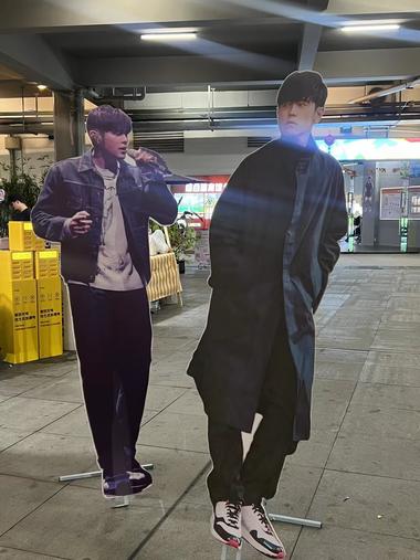 演唱会附近提供类似望远镜租赁、望远….-网创风向标论坛-网络创业-网创圈